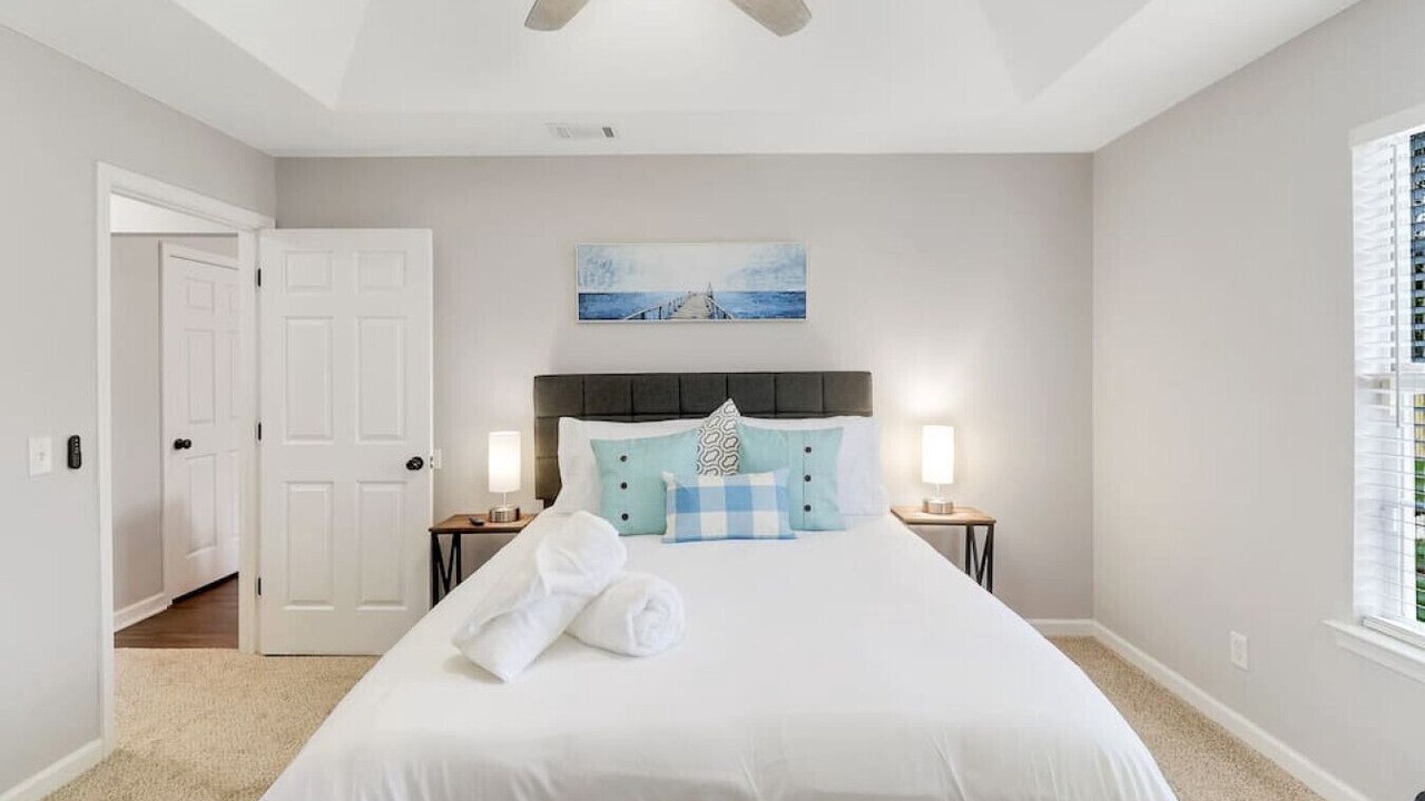 Photo of Bedroom in Pooler