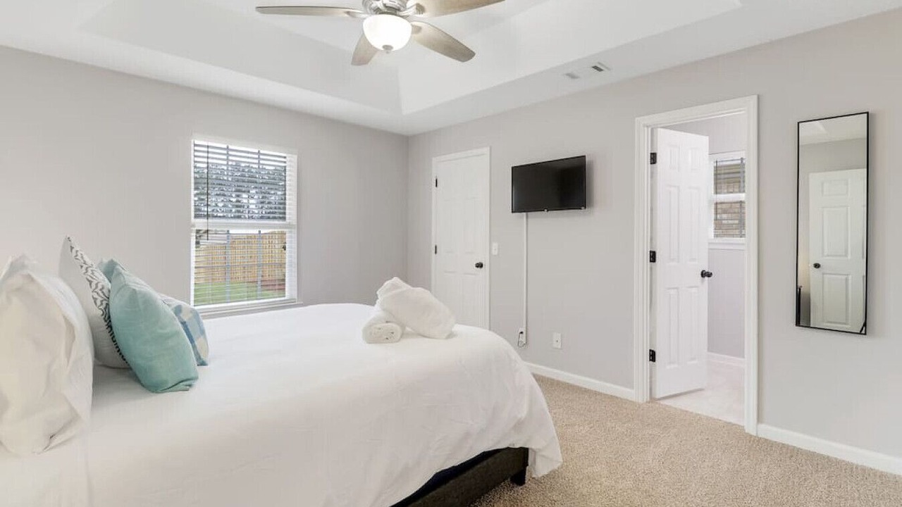 Photo of Bedroom in Pooler
