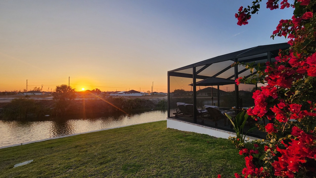 Photo of Patio Balcony in Mariner