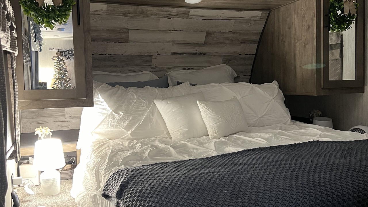 Photo of Bedroom in Seneca