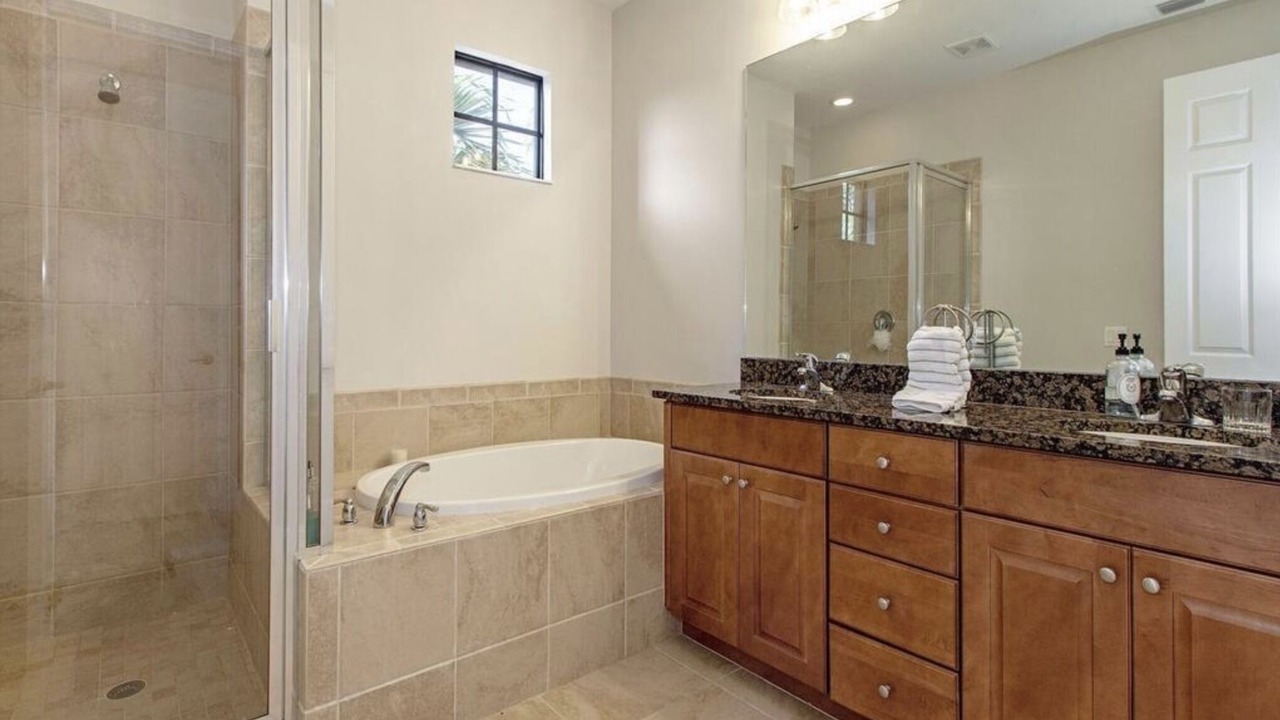 Photo of Bathroom in Ole