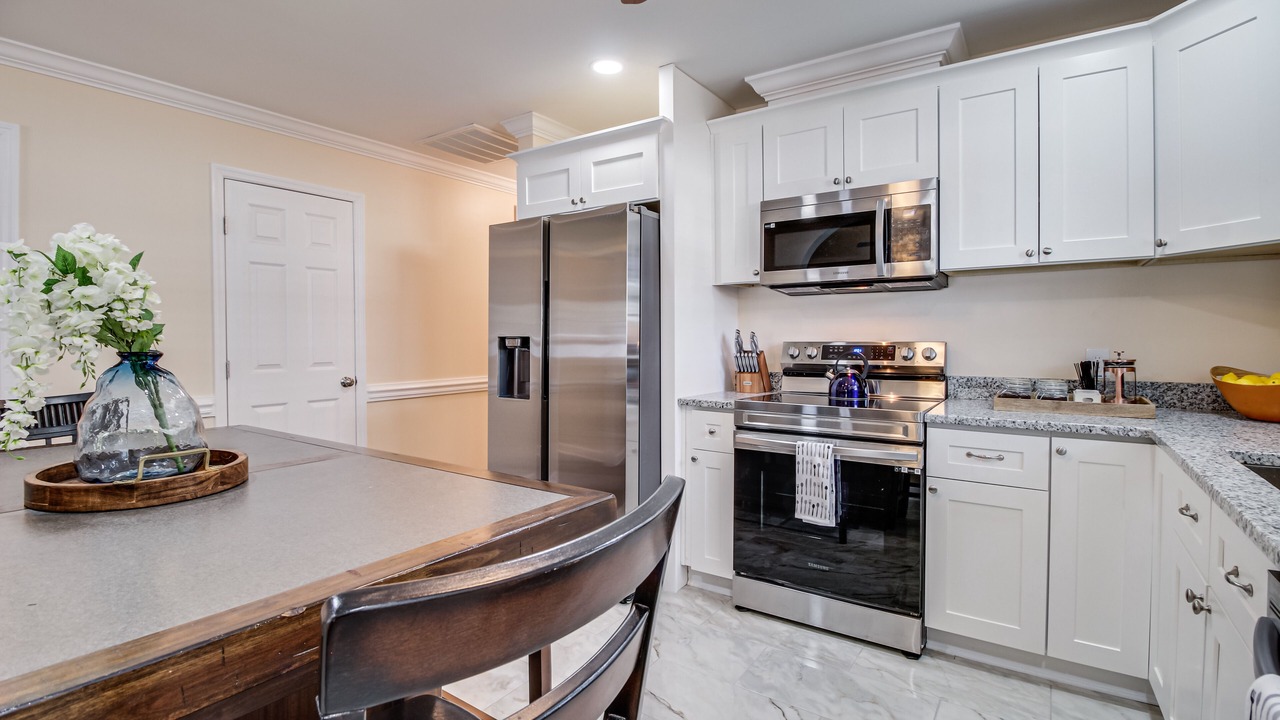 Photo of Kitchen in Garden City