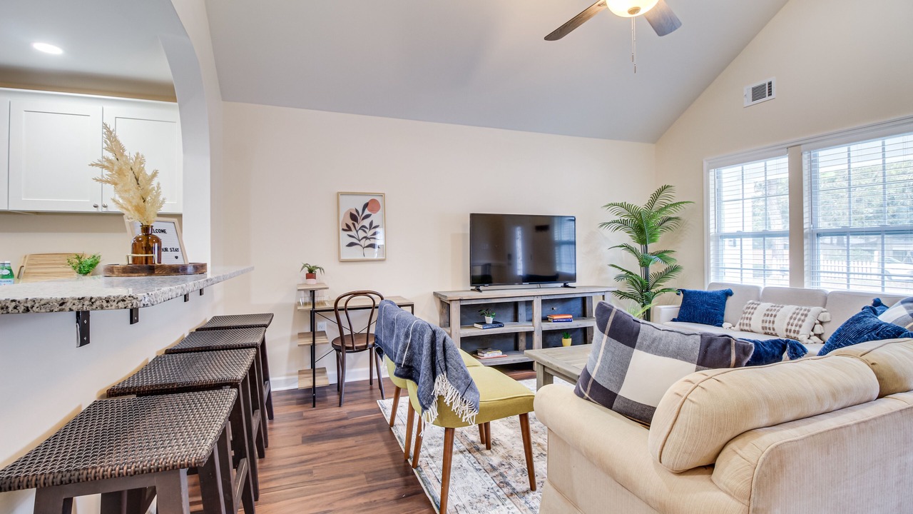 Photo of Bedroom in Garden City