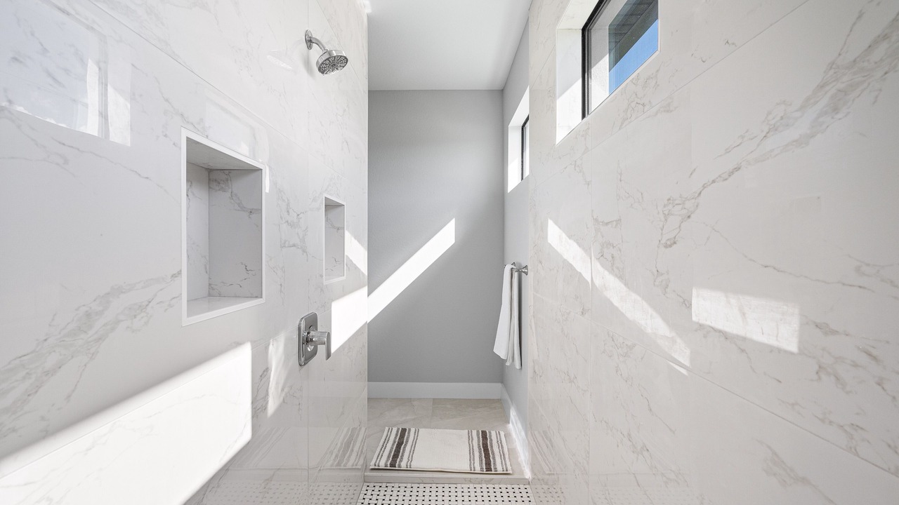 Photo of Bathroom in Mariner