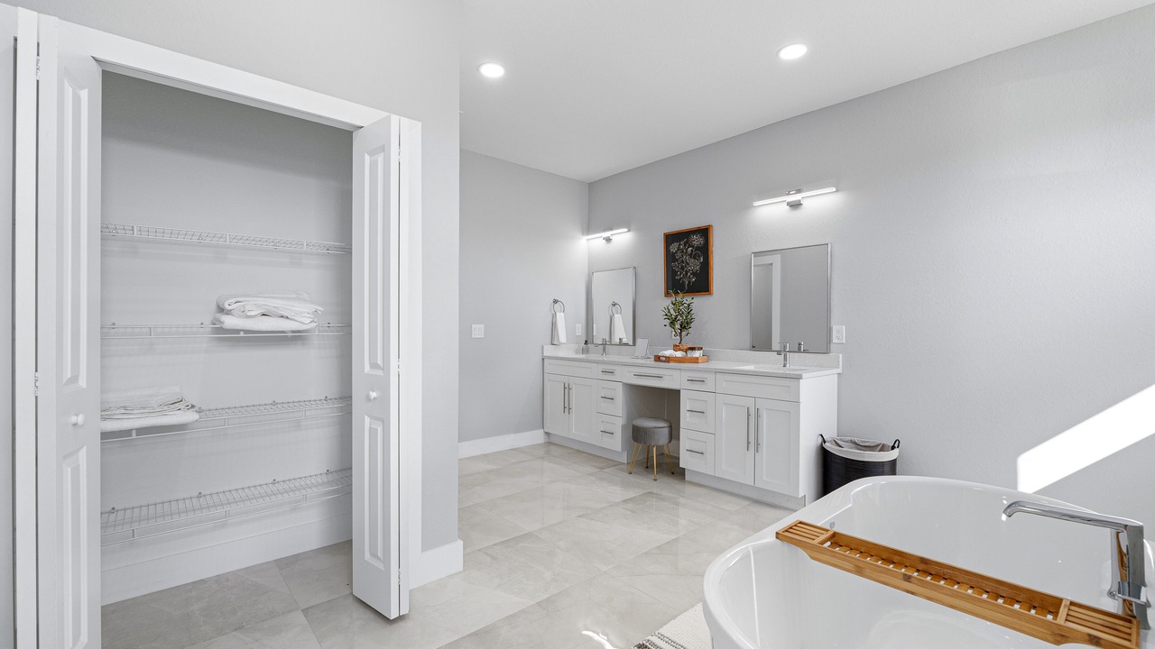 Photo of Bathroom in Mariner