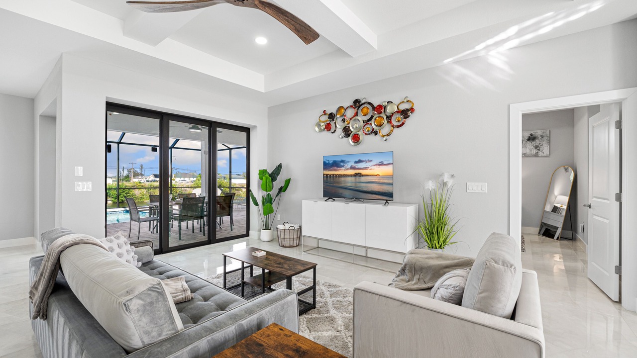 Photo of Livingroom in Mariner