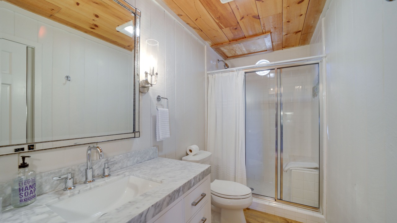 Photo of Bathroom in Cashiers