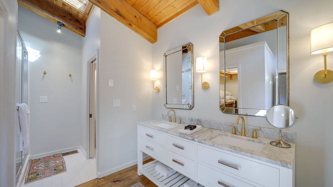 Photo of Bathroom in Cashiers