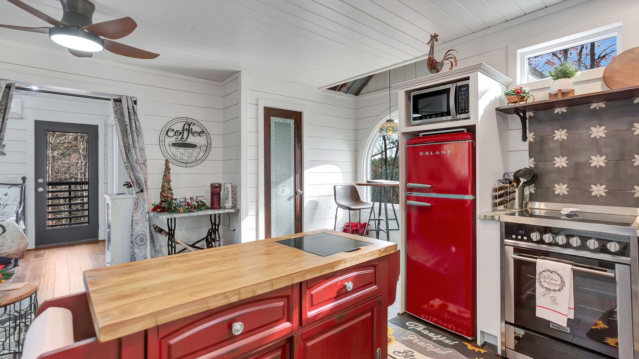 Photo of Kitchen in Salem