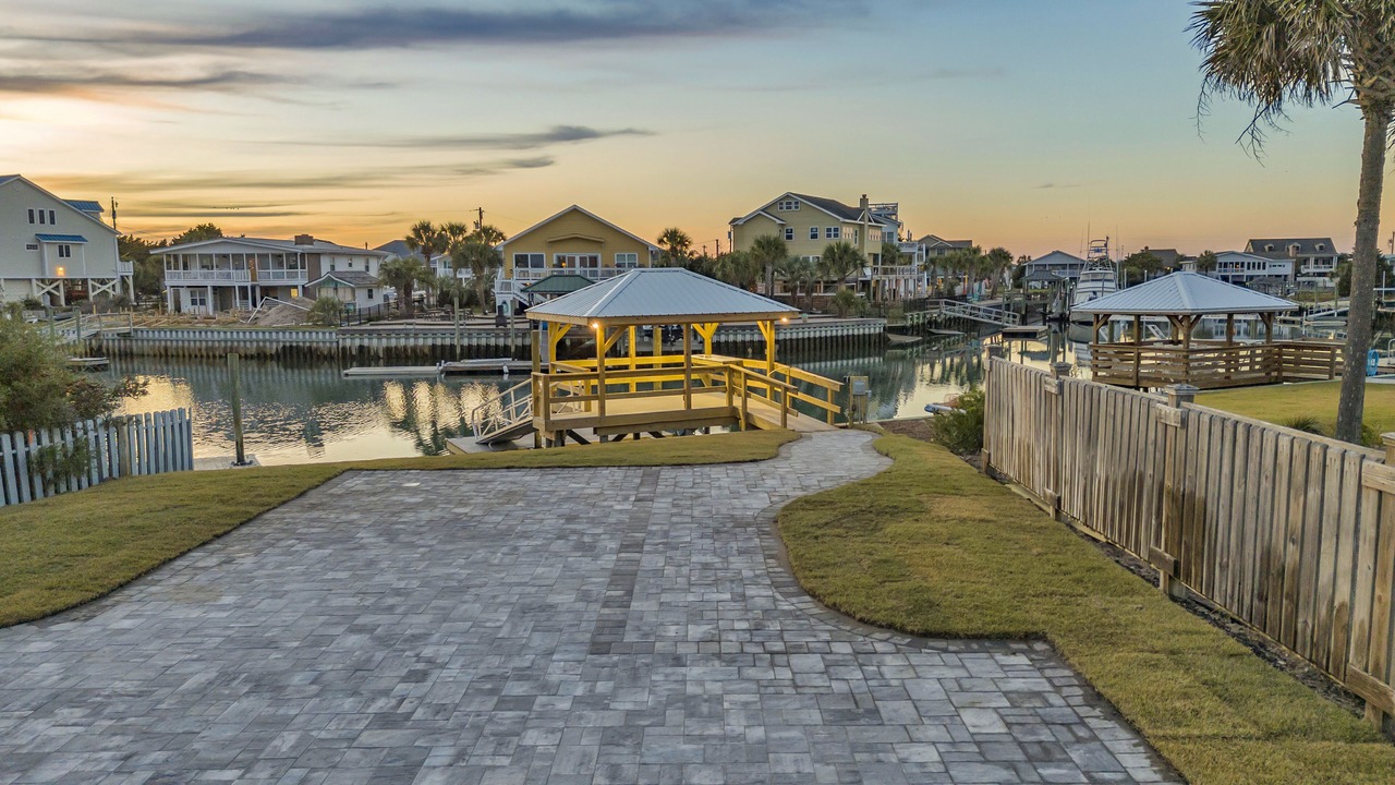 Photo of Others in Inlet Harbour