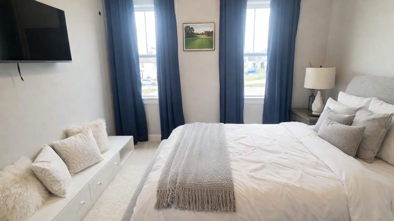 Photo of Bedroom in Evans