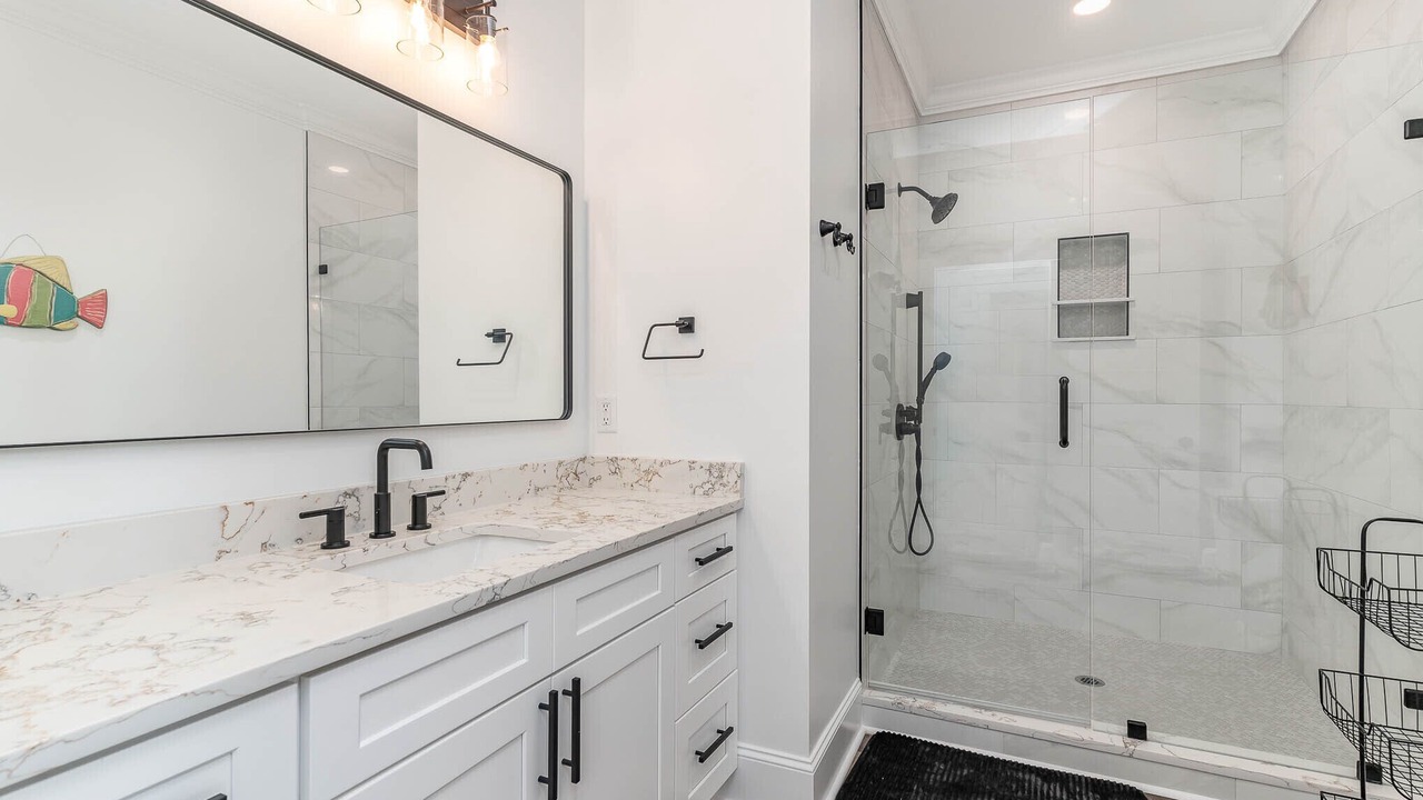 Photo of Bathroom in Inlet Harbour