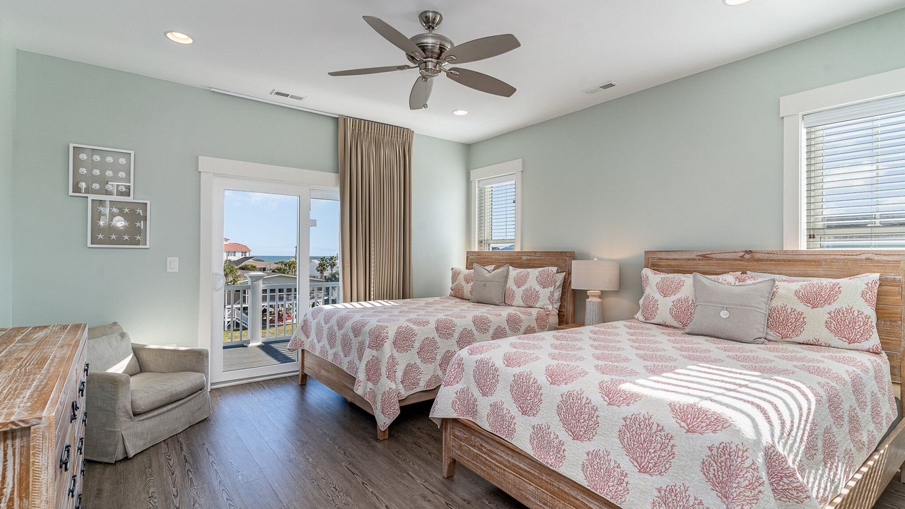 Photo of Bedroom in Inlet Harbour