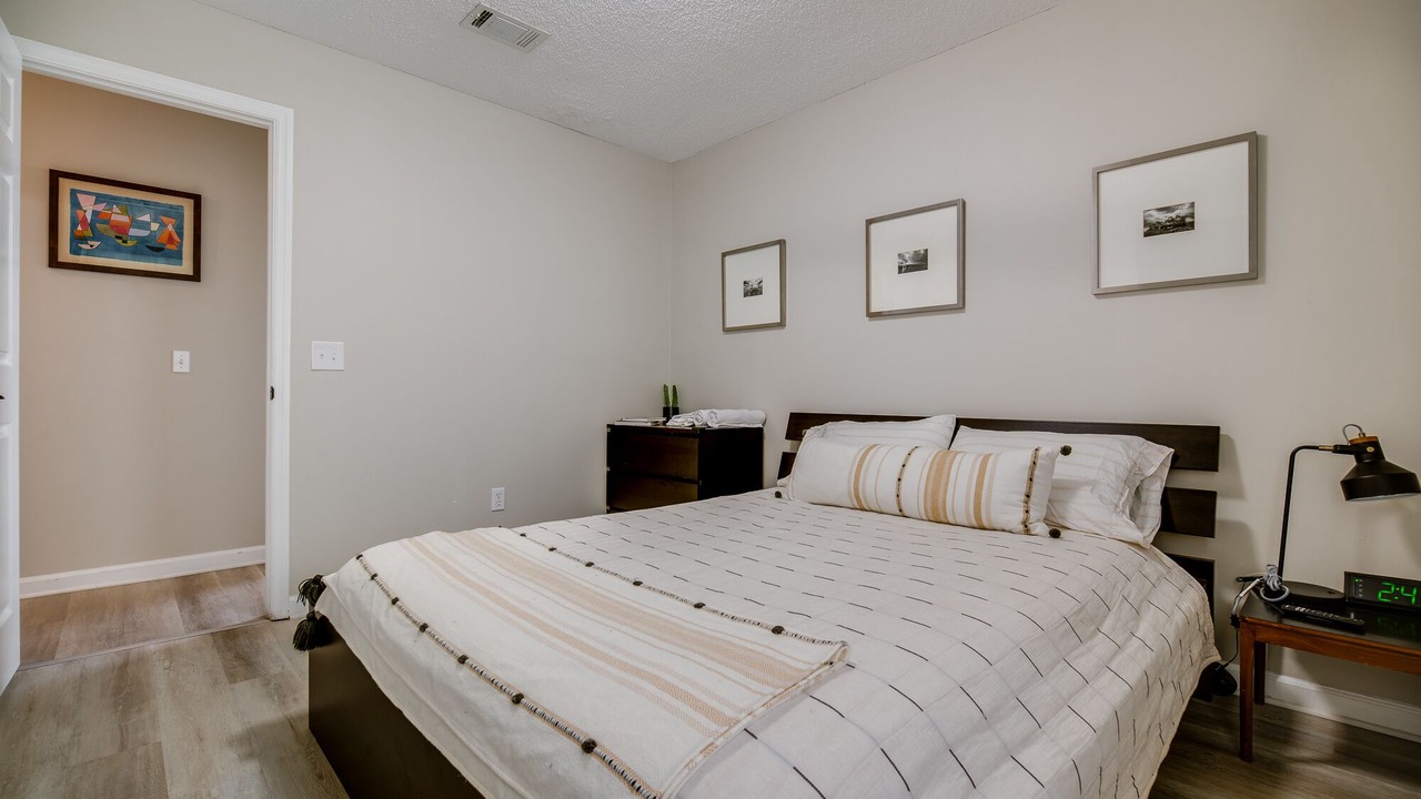 Photo of Bedroom in Hinesville