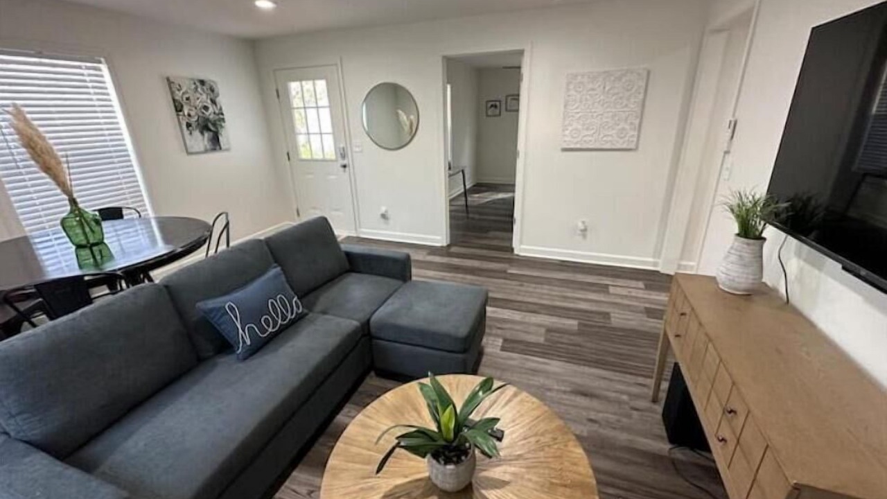 Photo of Livingroom in Greer