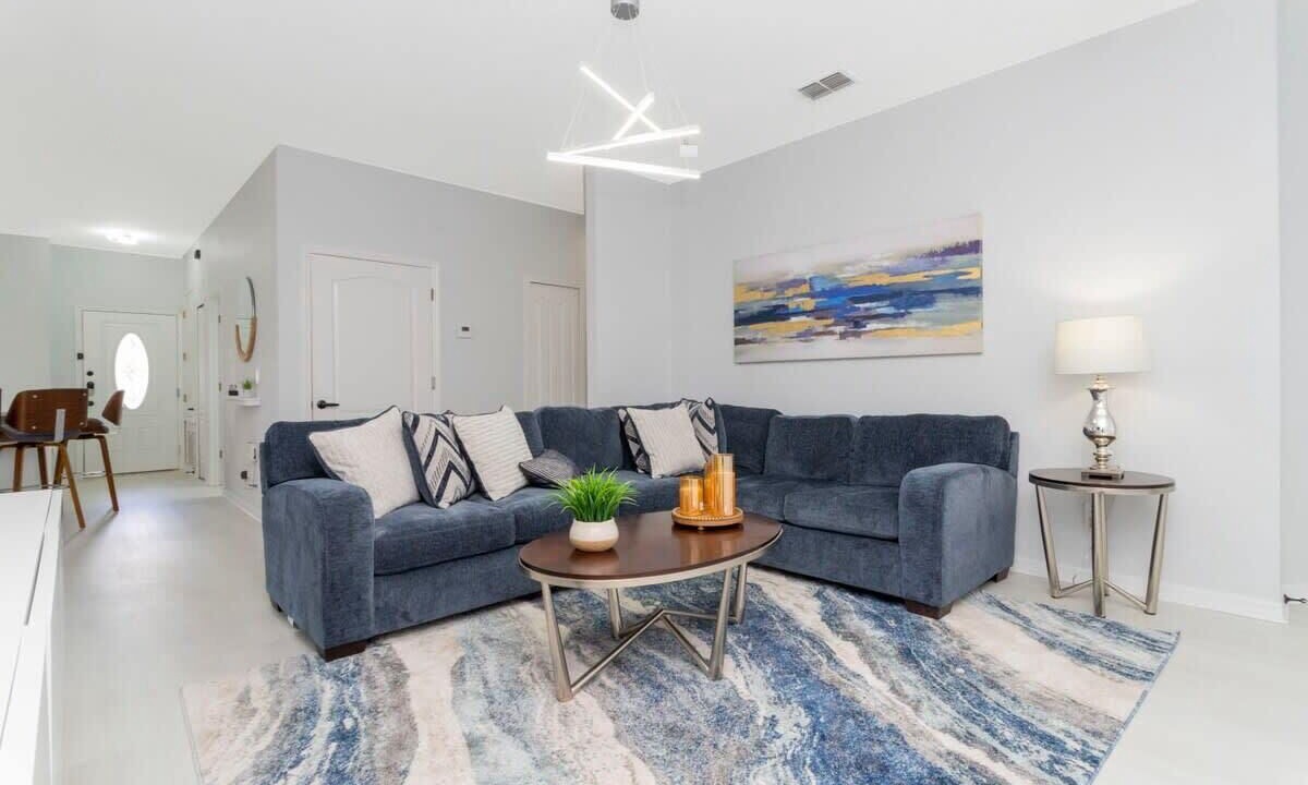 Photo of Livingroom in West Haven