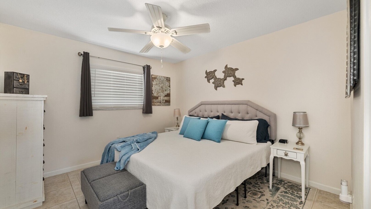 Photo of Bedroom in Melbourne Beach
