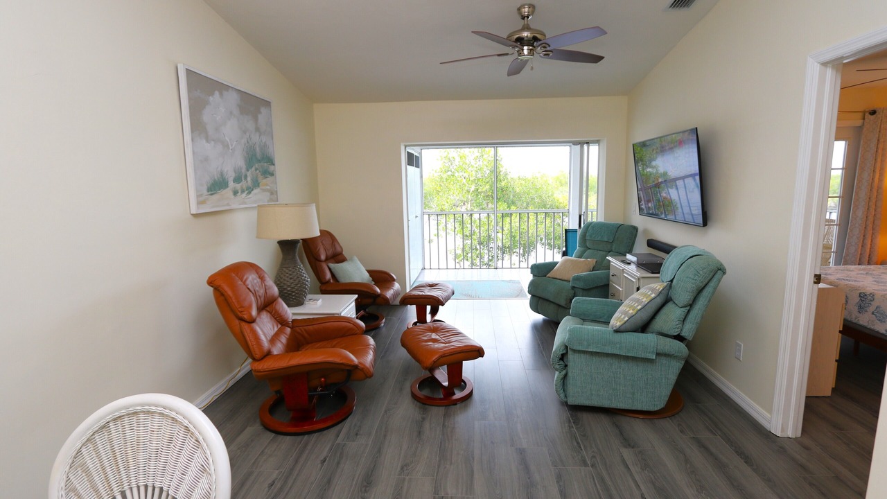 Photo of Livingroom in Hammock Bay