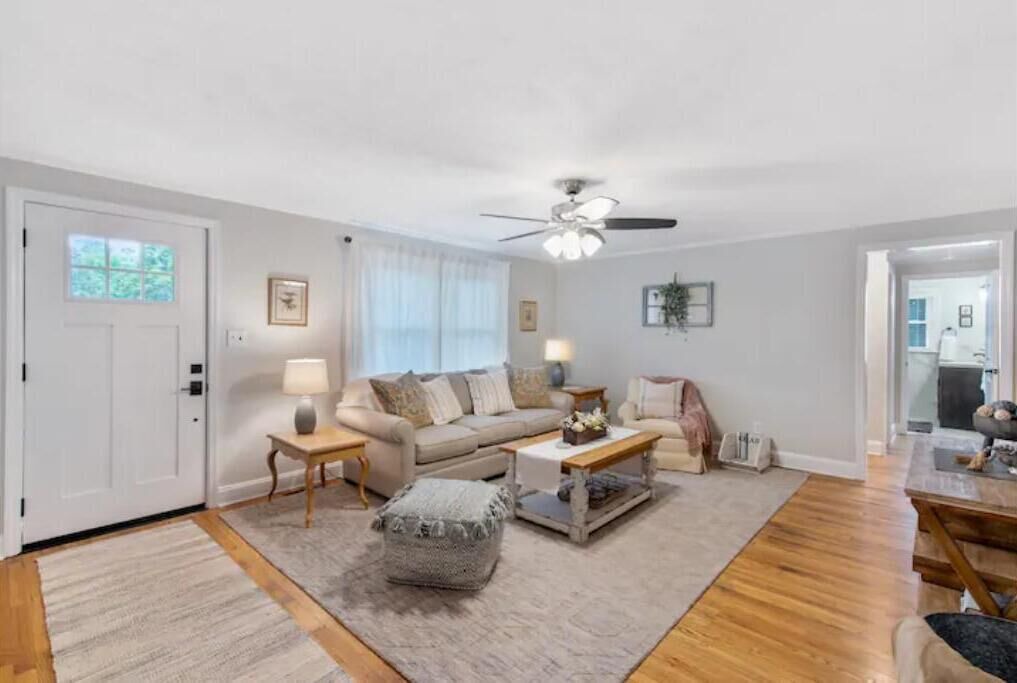 Photo of Livingroom in Aiken