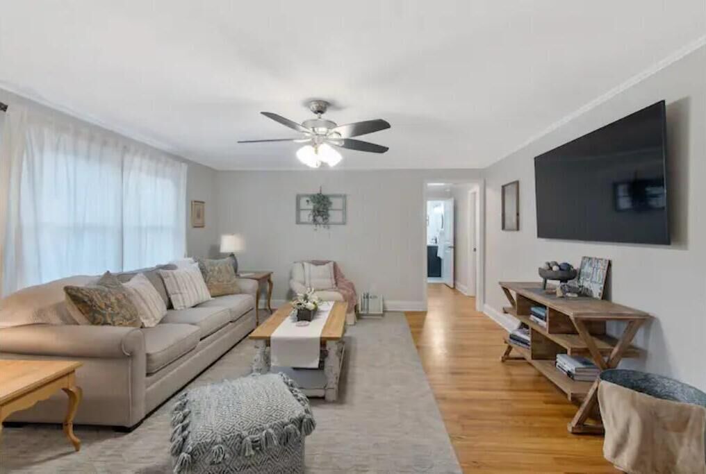 Photo of Livingroom in Aiken
