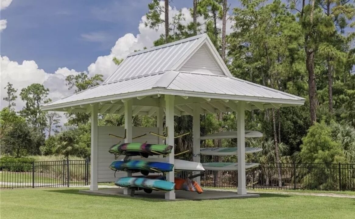 Photo of Outdoor in Lely