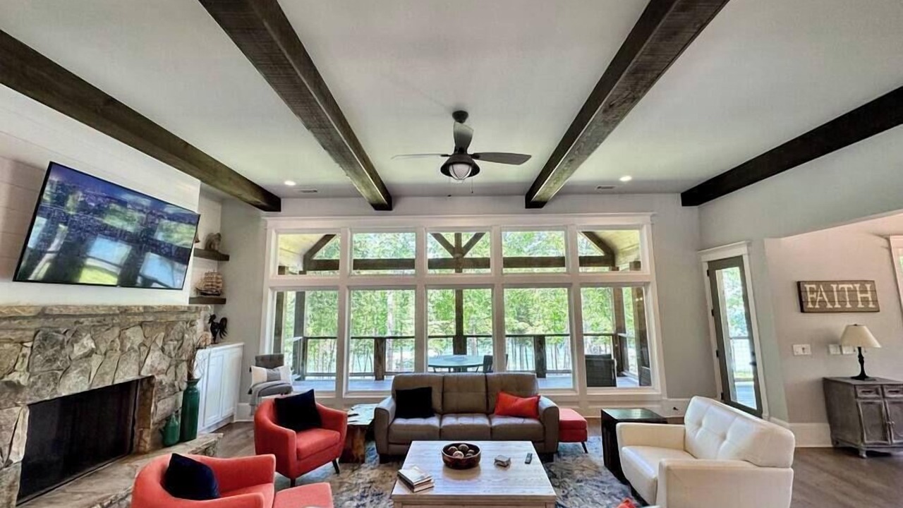 Photo of Livingroom in Lavonia