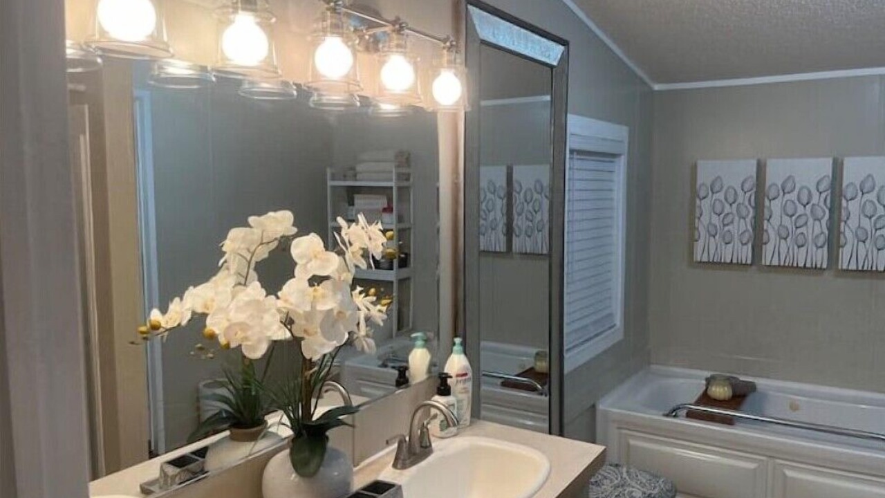 Photo of Bathroom in Blackshear