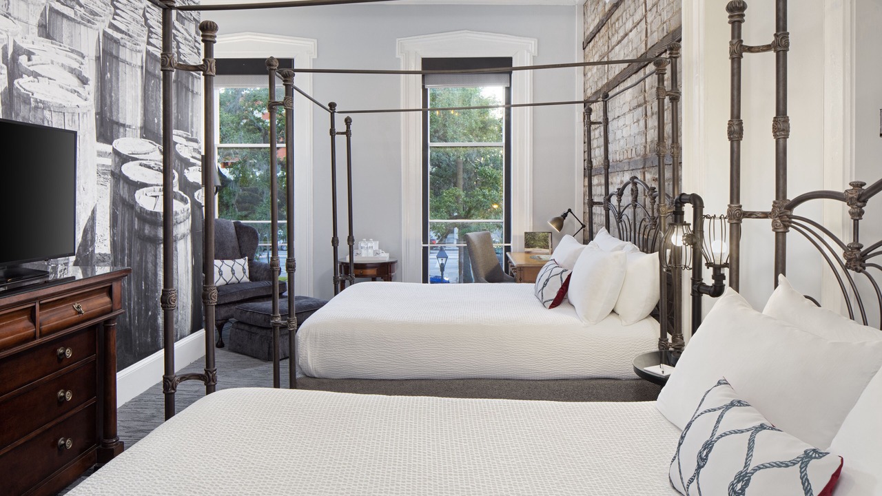 Photo of Bedroom in Historic District - North