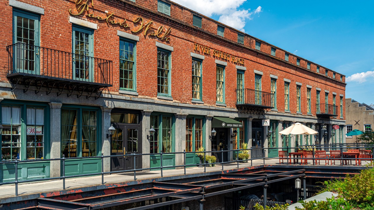Photo of Outdoor in Historic District - North