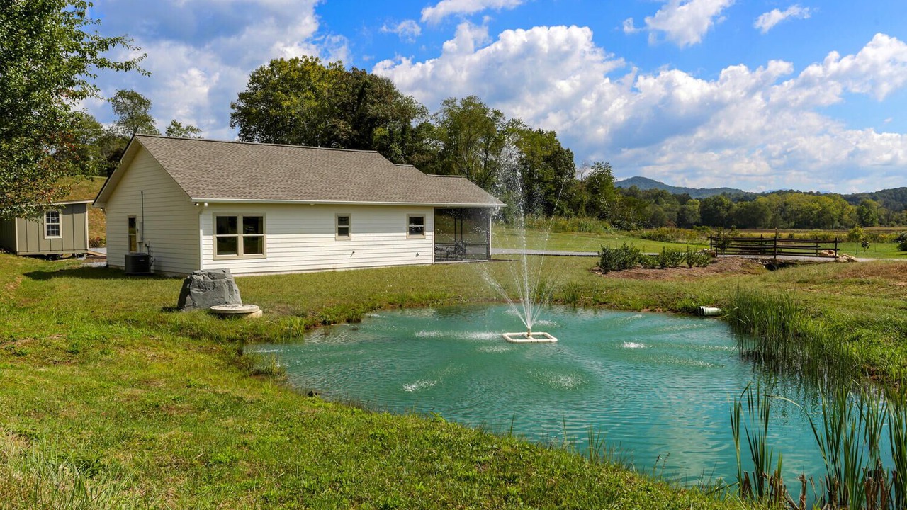 Photo of Outdoor in Hayesville