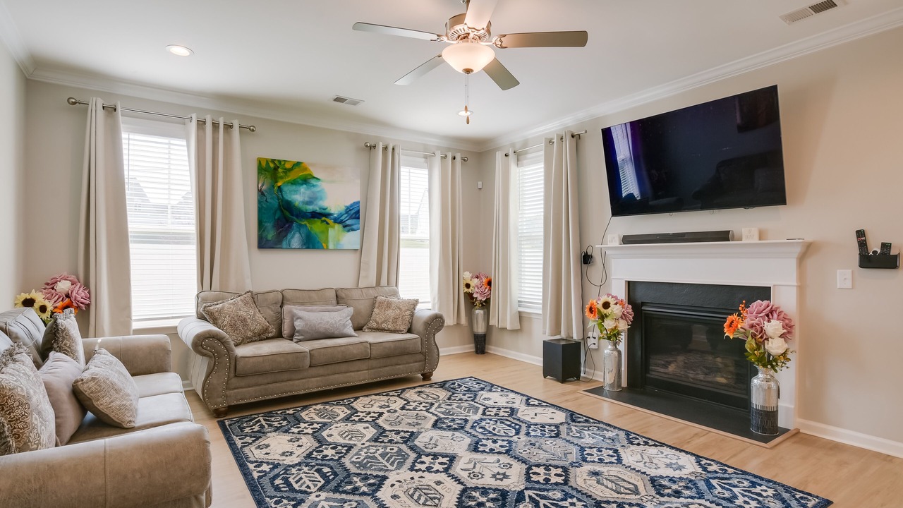 Photo of Livingroom in Greer