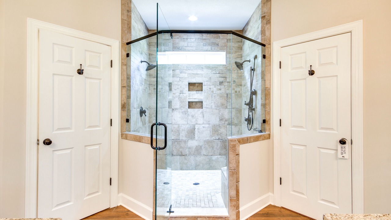 Photo of Bathroom in Peach Orchard