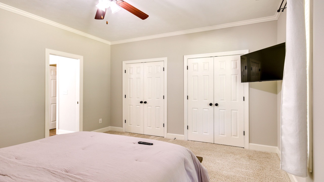 Photo of Bedroom in Peach Orchard