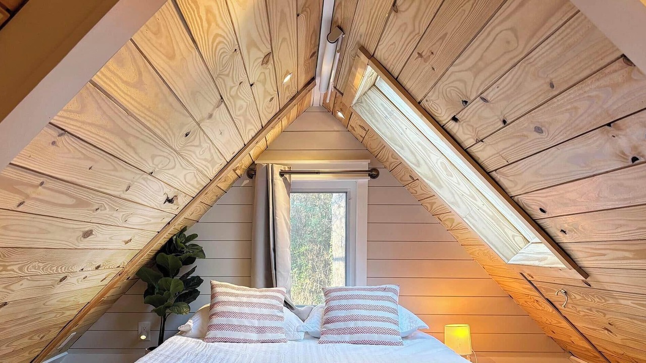 Photo of Bedroom in Columbia