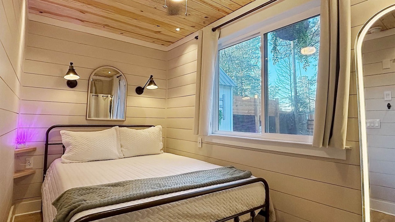 Photo of Bedroom in Columbia