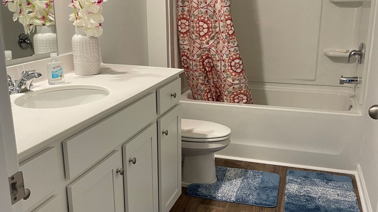 Photo of Bathroom in Summerville