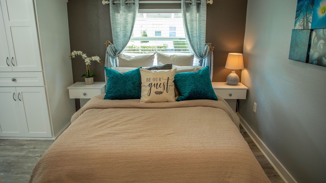 Photo of Bedroom in Saint Cloud