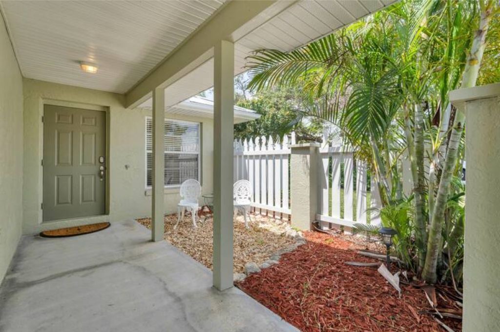 Photo of Patio Balcony in Punta Gorda