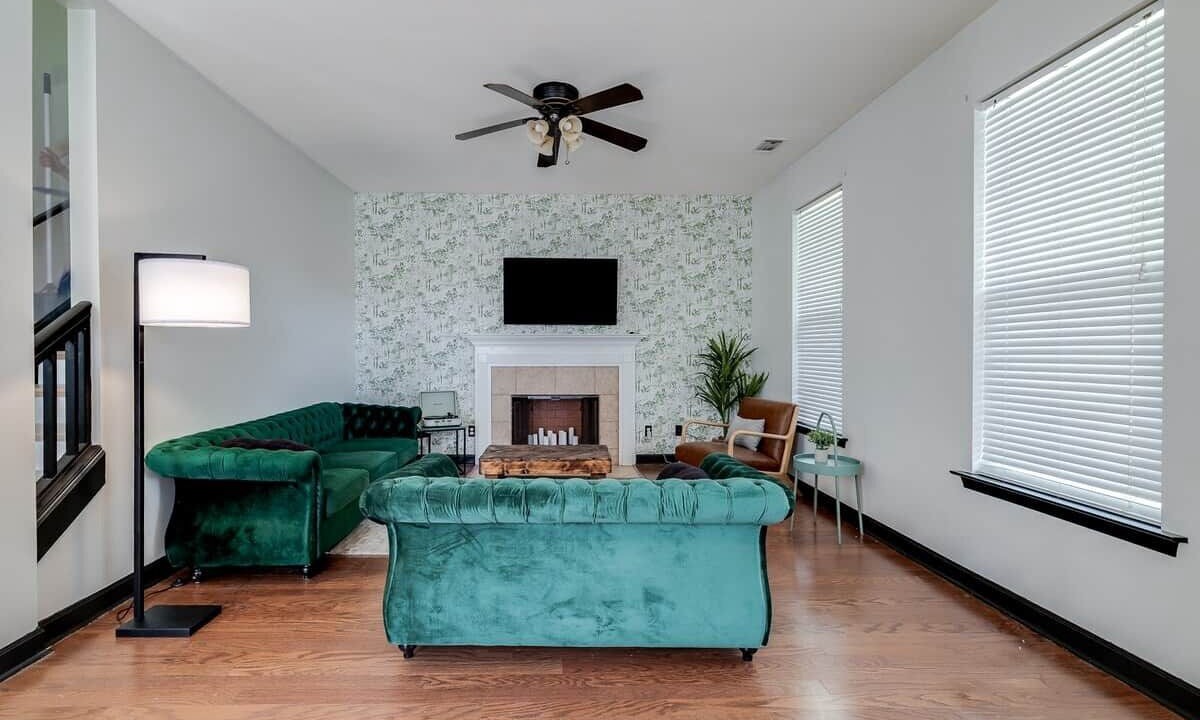 Photo of Livingroom in Pooler