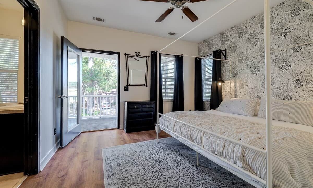 Photo of Bedroom in Pooler
