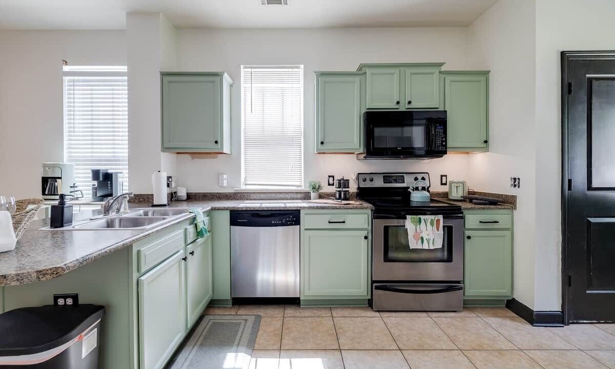 Photo of Kitchen in Pooler