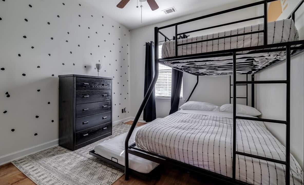 Photo of Bedroom in Pooler