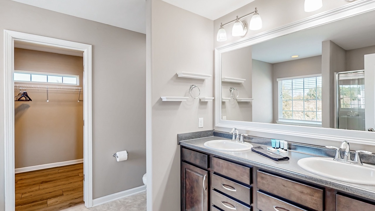 Photo of Bathroom in Port Wentworth