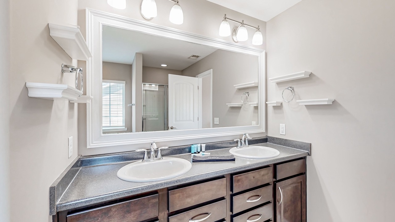 Photo of Bathroom in Port Wentworth