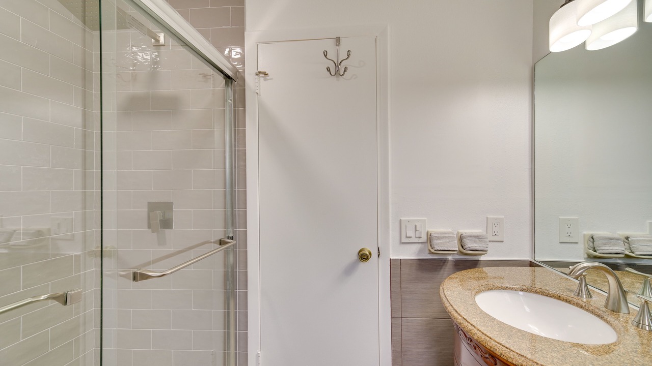 Photo of Bathroom in Sun 'N Lake