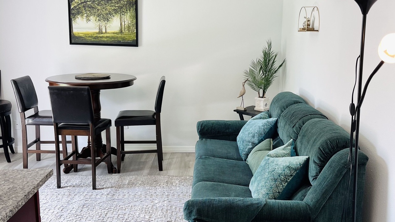 Photo of Livingroom in Bloomingdale