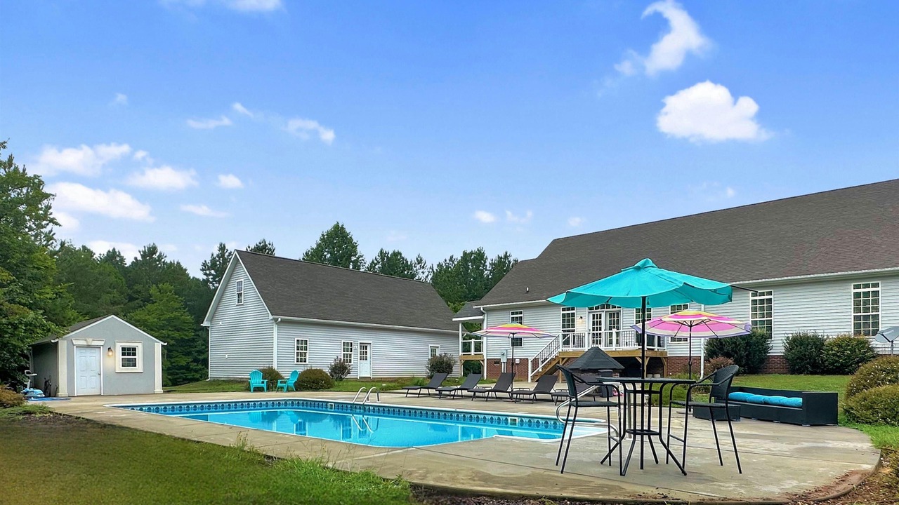Photo of Outdoor in Lemon Springs