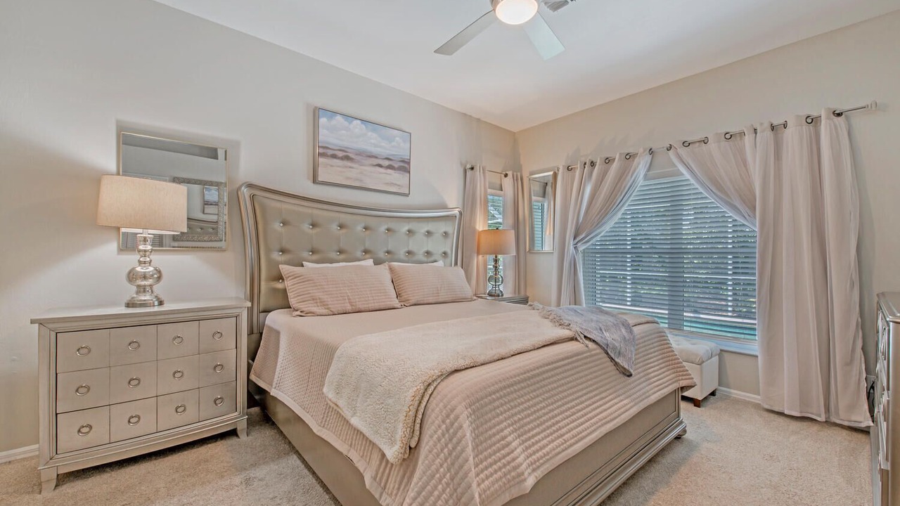 Photo of Bedroom in Naples