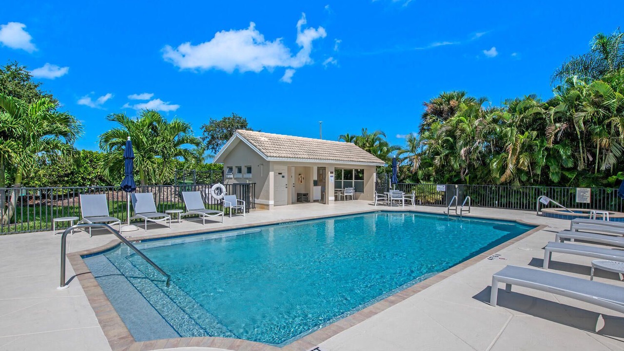 Photo of Outdoor in Naples