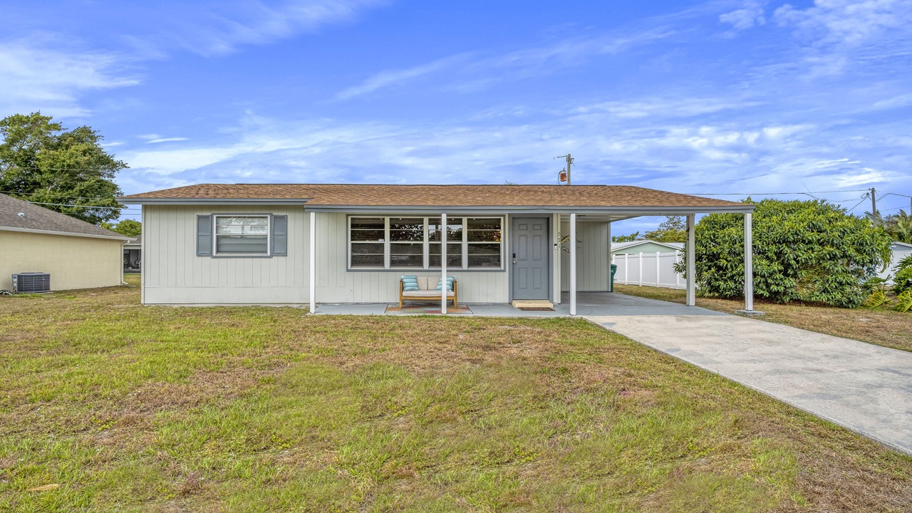 Photo of Outdoor in Sebastian Highlands